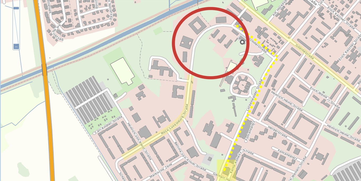 Das Bild zeigt einen Kartenausschnitt mit dem AFZ, den Straßen, auf denen geparkt werden kann und den Weg zum Parkhaus am Fontane-Center.