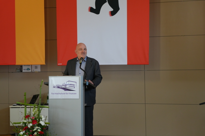 Festrede des Brandenburger Finanzministers Robert Crumbach