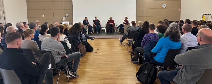 Podiumsdiskussion